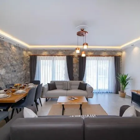 Rose Stone Villa *